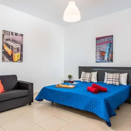 Playa De Fanabe Sleeps 8 With Pool Air Con And Wifi Villa *