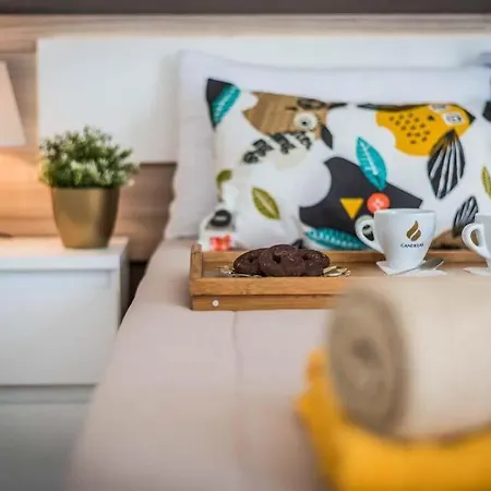 Playa De Fanabe Sleeps 8 With Pool Air Con And Wifi *